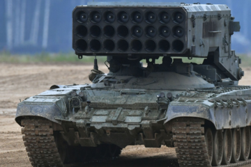 «Солнцепьок» допікся — українські FPV-дрони «погасили» російську важку вогнеметну систему