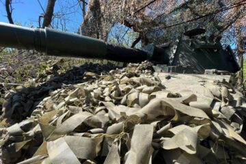 «На потоці летять FPV, між ними — ствольна арта»: українські «Паладіни» полюють на танки та склади рф під Харковом