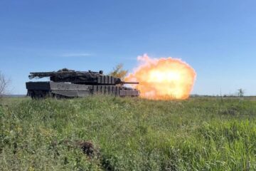 «Гранд-парад» знищеної техніки: на Півдні ЗСУ відмінусували 165 окупантів, 13 артсистем, танк, човни та 15 мотоциклів