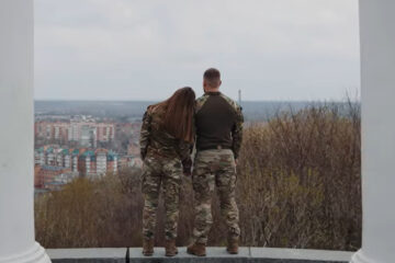 «Ти повернись — і більше нічого не треба»: історія кохання, загартованого штурмом