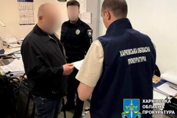 «Абонемент» на ухилення: харків’янин продавав повістки, які нібито давали місяць «імунітету» від ТЦК