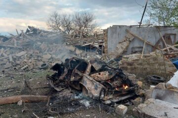 Дніпропетровщина: ворог ударив КАБом по Синельниківщині — двоє поранених, один у важкому стані