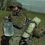 «Загасити дрон» бутлем води не вдалося — українські дрони полюють на окупантів, що вигадують «ноу-хау» для порятунку