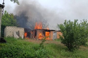 КАБи, «Шахеди», «Герані» — Харківщина під вогнем: пошкоджені пекарня, будинки, ЛЕП