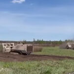 «Робот-сапер» працює до 15 годин без зупинки — машини GCS-200 «вигризають» міни, рятуючи життя на Сході