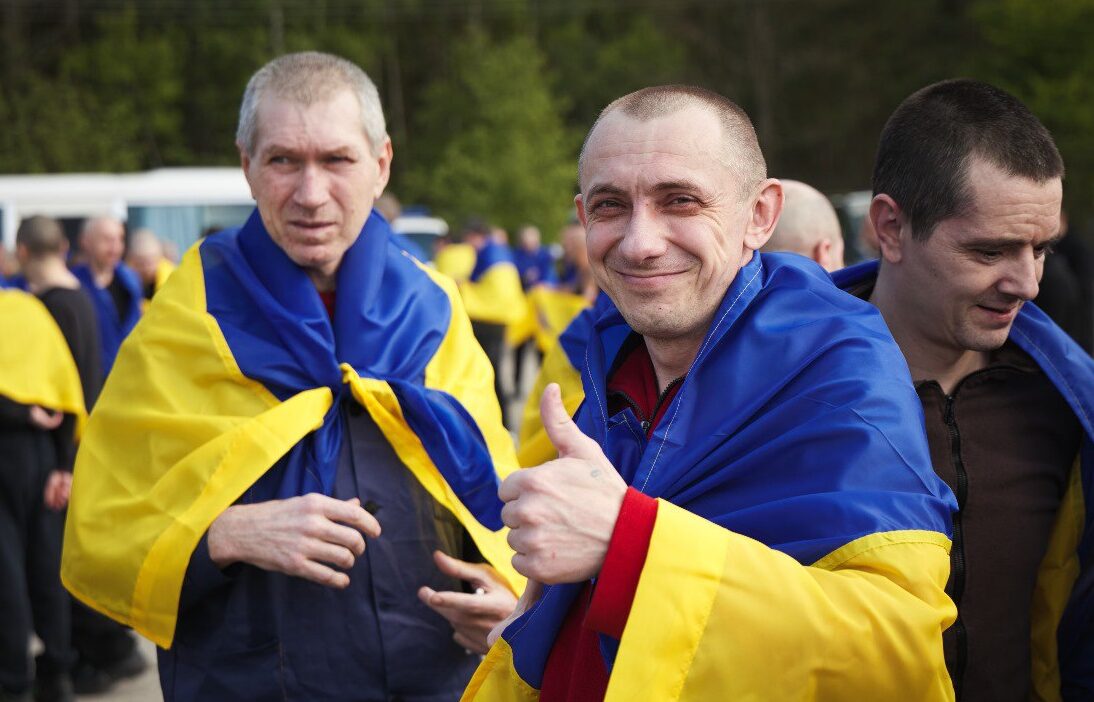Президент: З російського полону визволено ще 390 українців. Найближчими днями — продовження обміну