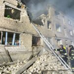 Ворог завдав масованого удару БПЛА по Запоріжжю: 29 постраждалих, пошкоджені багатоповерхівки