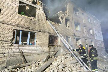 Ворог завдав масованого удару БПЛА по Запоріжжю: 29 постраждалих, пошкоджені багатоповерхівки