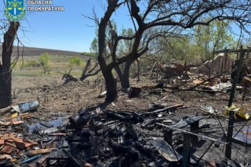 Війська рф скинули КАби на село на Харківщині, постраждала мирна мешканка