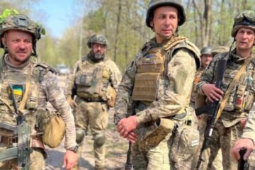 «Заскочили з двох сторін і з калашів просто „перекопали“ все з грунтом» — боєць «Теря» про штурм позиції бурятів