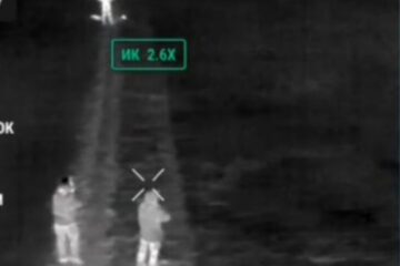 «Відкинув автомат, підняв руки — благав прощення»: наш дрон змусив здатися іранського найманця