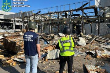 Ворожі БПЛА вдарили по Харківщині, постраждав мирний мешканець