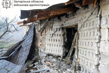 Росія обстріляла 12 населених пунктів Запорізької області, двоє мешканців постраждали