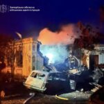 У Запорізькій області ворог вдарив по приватному будинку, двоє постраждалих