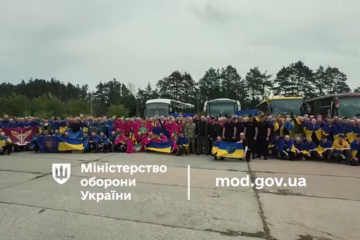 Рустем Умєров: Серед повернутих з полону — 33 захисники «Азовсталі»