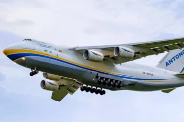 Канада конфіскує вантажний літак Ан-124 «Руслан», який належав Росії. Його ймовірно віддадуть Україні