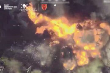 Аеророзвідники показали видовищний удар нашого МіГ-29 по ворожому пункту керування БПЛА
