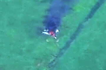 F-16 проти Су-35: хто переможе в бою мережевого мисливця з надманевровим хижаком