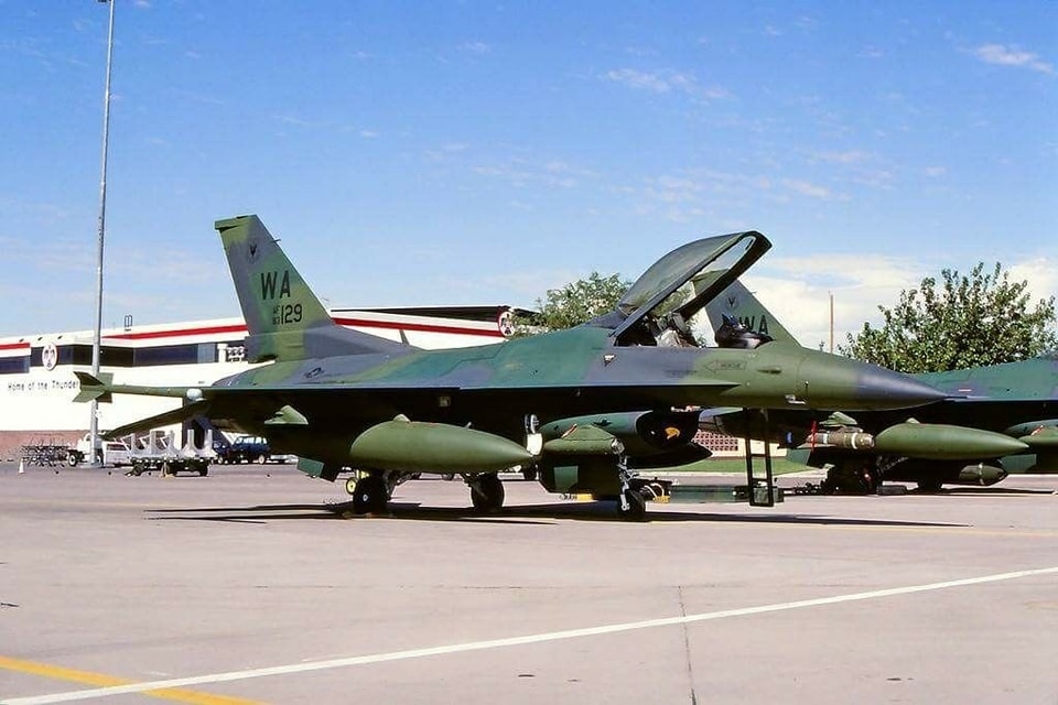 F-16 «штурмували» так швидко, що повільна електроніка не впоралась: відео з випробувань все пояснює