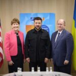 Президент зустрівся із сенаторами США Джинн Шахін і Крісом Кунсом