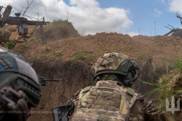 Ворог лізе навіть на електросамокатах: військові про бої біля Дніпропетровщини