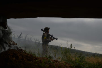Їдуть на так званих «бронетаксі»: специфіка штурмів на Краматорському напрямку