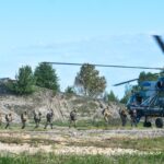 «Символ належності до еліти»: що означає стрибок з парашутом для українського десантника