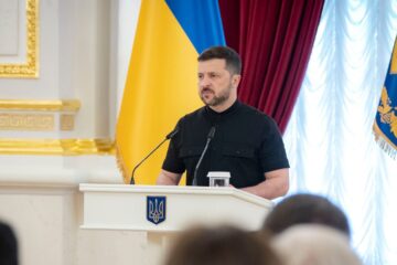 «Це тільки початок» — Президент підписав Указ про санкції за бізнес на окупованих українських територіях