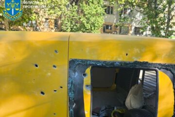Окупанти зранку атакують Херсон, змінили тактику застосування БПЛА
