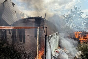 Ворог атакував Нікопольщину дронами та артилерією, 7 постраждалих