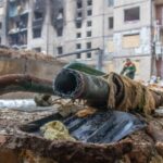 Окупанти вдарили по Херсону з артилерії, загинула людина