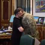 ​”Абсолютно блискучий результат”: Зеленський заслухав доповідь Малюка про спецоперацію “Павутина”
