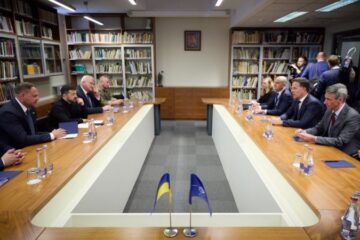 У Вільнюсі Зеленський обговорив із Рютте домовленості у Стамбулі щодо обміну полоненими та повернення дітей