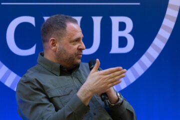 Андрій Єрмак обговорив зі Стівом Віткоффом перемовини української та російської делегацій в Стамбулі