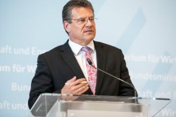 ЄС і США продовжують торгові переговори попри підвищення мит на метали