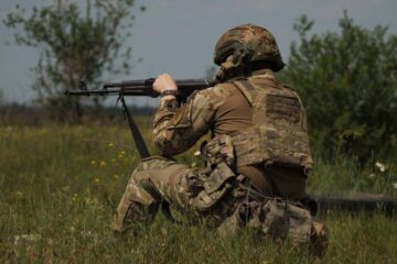 Генштаб: ворог не припиняє тиснути на Покровському і Курському напрямках