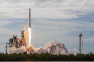 Маск пригрозив вивести з експлуатації космічний корабель Dragon
