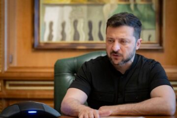 Президент відзначив державними нагородами українських журналістів