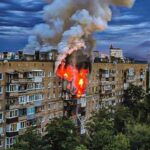Унаслідок масованої атаки РФ на Харків постраждали двоє поліцейських