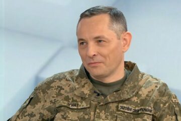 ​Ігнат пояснив особливості нічної російської атаки: “Дронів ударного типу було менше половини”