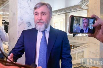 Колишньому нардепу-“регіоналу” Вадиму Новинському повідомлено про підозру у несплаті 4,3 млрд грн податків