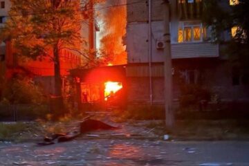 Росіяни обстріляли Запоріжжя, у місті пожежі