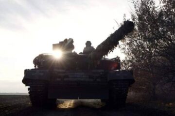 Сили оборони: росіяни штурмують одразу два напрямки на Донеччині