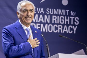 Вигнаний син поваленого іранського монарха Реза Пехлеві закликав до повстання в Ірані