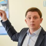 Нардеп Олесь Довгий складає депутатські повноваження