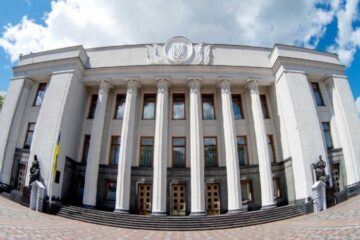 Повоєнний парламент: яка виборча система потрібна Україні