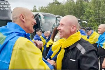 СБУ показала ексклюзивне відео з обміну полоненими