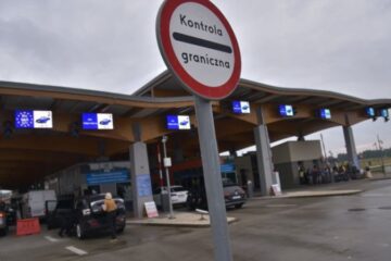 На двох пунктах пропуску Львівщини збільшився пасажиропотік та утворилися черги