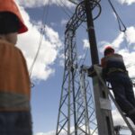 ​На Запоріжжі бригада енергетиків потрапила під російський обстріл