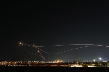 Ізраїль заявив про збиття кількох іранських ракет уже після того, як набуло чинності припинення вогню